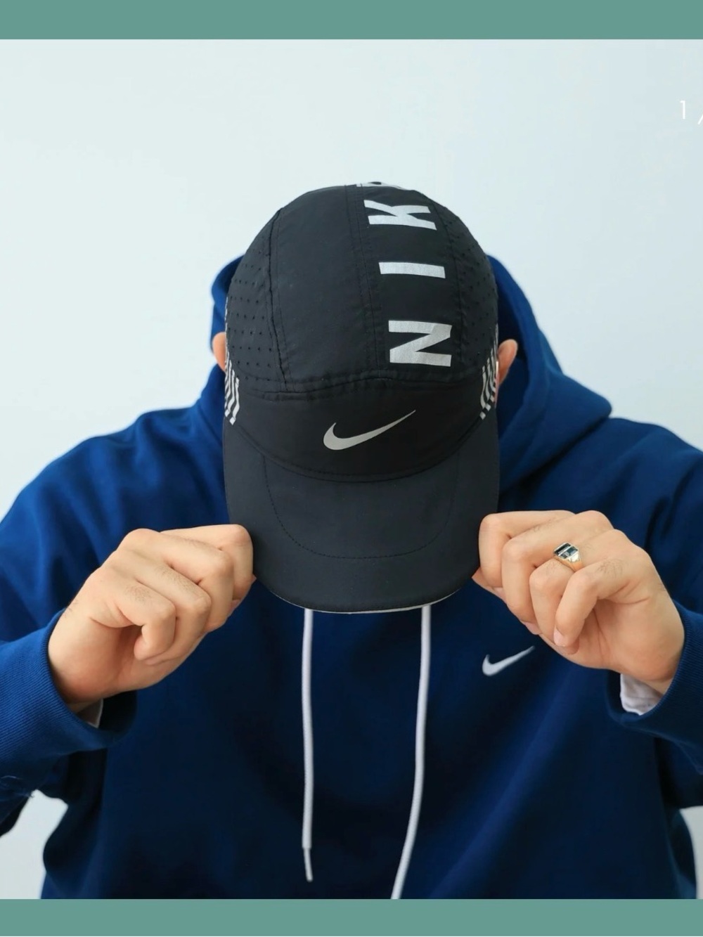 Nike Tailwind Dri-Fit Reflective Aerobill Hat Cap Black Spellout Stripes Strap